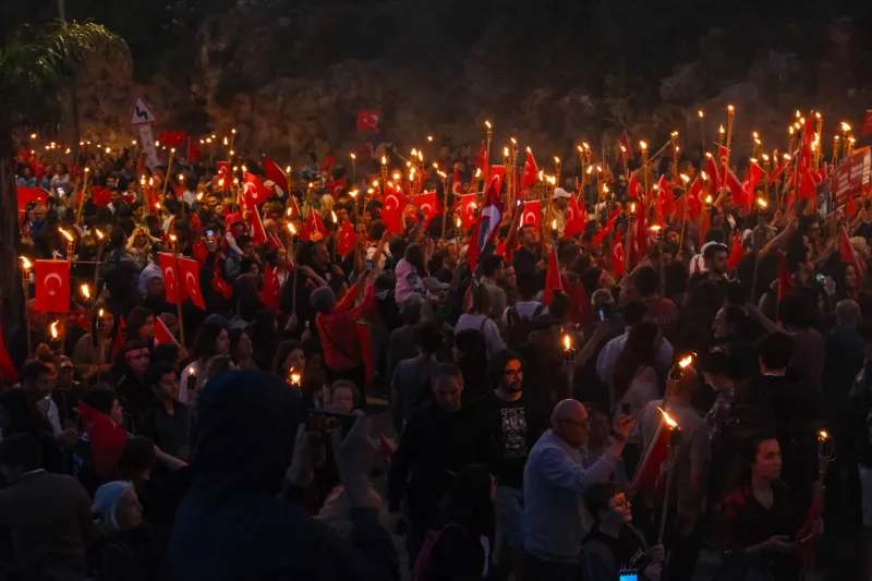 When the Clock Strikes and the Keys Change Hands: The Sacred Art of Fandom Succession